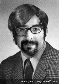 Yearbook photo (fake)
